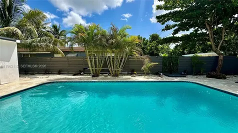 40 NW 125th Street North Miami FL 33168