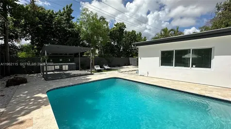 40 NW 125th Street North Miami FL 33168