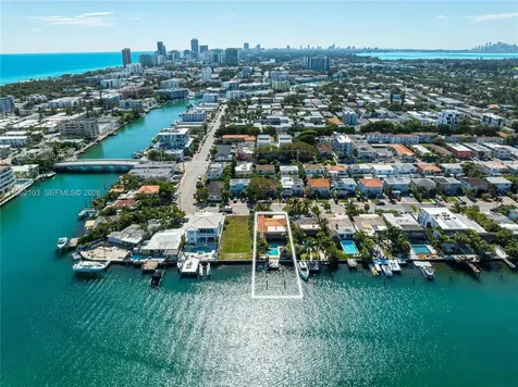 621 86th Street Miami Beach FL 33141