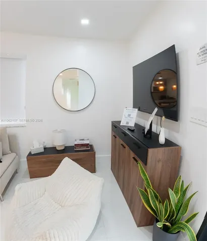 1851-1853 NW 22nd Place Miami FL 33125