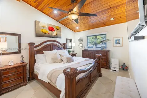 1760 NW 12th Avenue Homestead FL 33030
