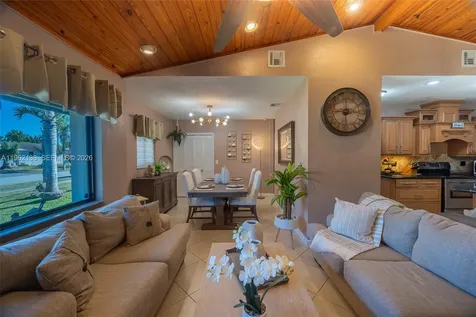 1760 NW 12th Avenue Homestead FL 33030