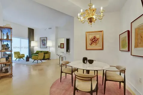 20000 E Country Club Drive Aventura FL 33180