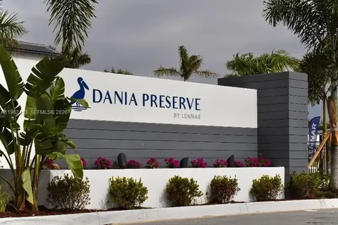 4949 Peacock Way Dania Beach FL 33312