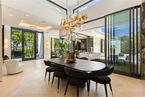 2499 N Meridian Avenue Miami Beach FL 33140