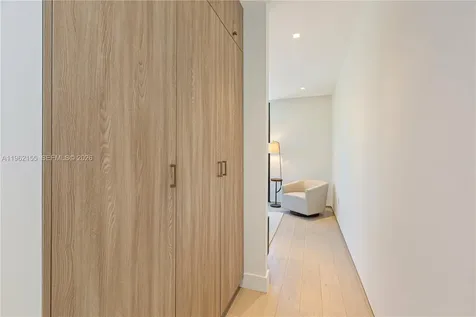 2499 N Meridian Avenue Miami Beach FL 33140