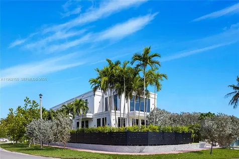 2499 N Meridian Avenue Miami Beach FL 33140