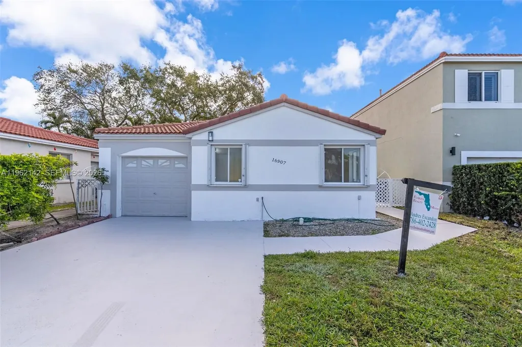 16907 SW 142nd Place Miami FL 33177