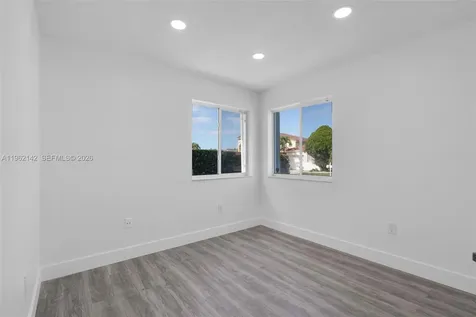 16907 SW 142nd Place Miami FL 33177