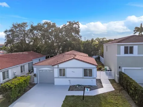 16907 SW 142nd Place Miami FL 33177
