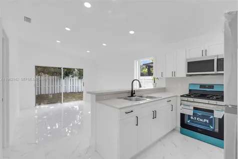 16907 SW 142nd Place Miami FL 33177