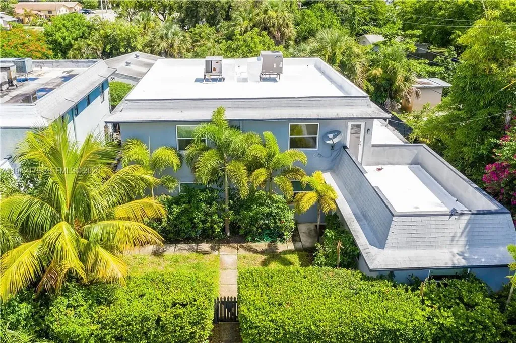 25 NE 12th Street Fort Lauderdale FL 33304