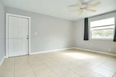 25 NE 12th Street Fort Lauderdale FL 33304