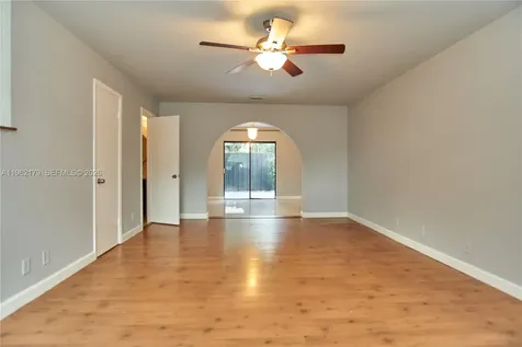 25 NE 12th Street Fort Lauderdale FL 33304