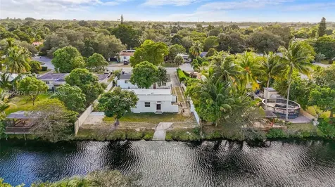 201 S Biscayne River Drive #0 Miami FL 33169