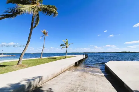 29 Bass Avenue Key Largo FL 33037
