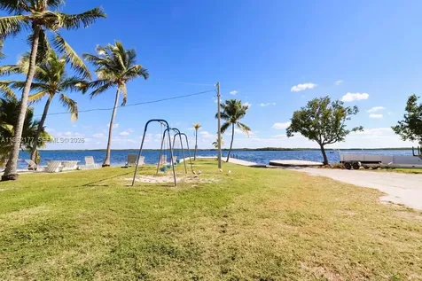 29 Bass Avenue Key Largo FL 33037