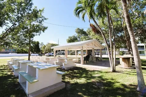 29 Bass Avenue Key Largo FL 33037