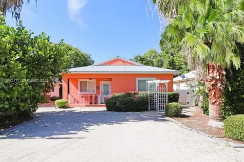 29 Bass Avenue Key Largo FL 33037