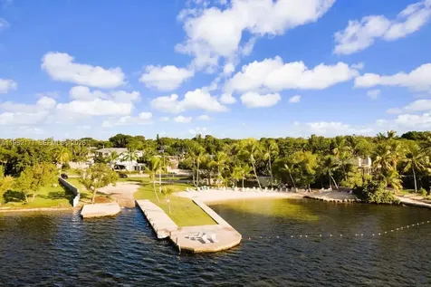 29 Bass Avenue Key Largo FL 33037