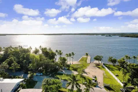 29 Bass Avenue Key Largo FL 33037