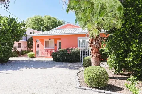 29 Bass Avenue Key Largo FL 33037