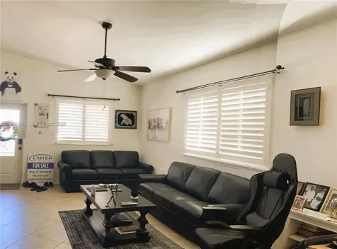 29 Bass Avenue Key Largo FL 33037
