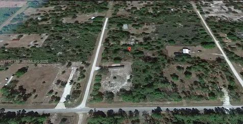 665 S Palm Street Clewiston FL 33440
