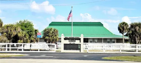 665 S Palm Street Clewiston FL 33440