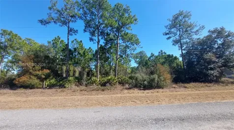 665 S Palm Street Clewiston FL 33440