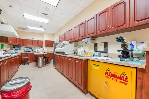 135 San Lorenzo Avenue Coral Gables FL 33146