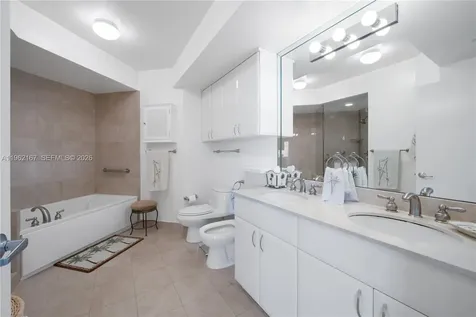 6365 Collins Avenue Miami Beach FL 33141