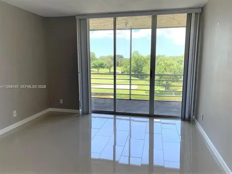 9470 Live Oak Place Davie FL 33324