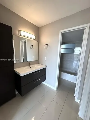 9470 Live Oak Place Davie FL 33324