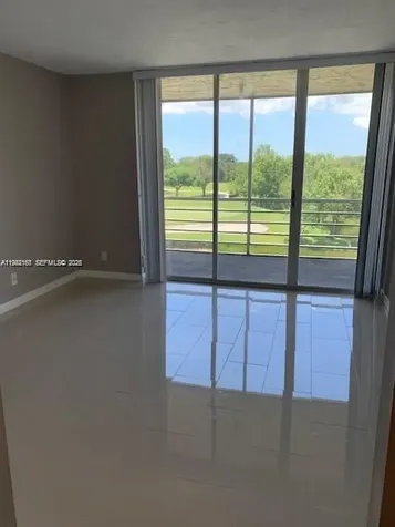 9470 Live Oak Place Davie FL 33324