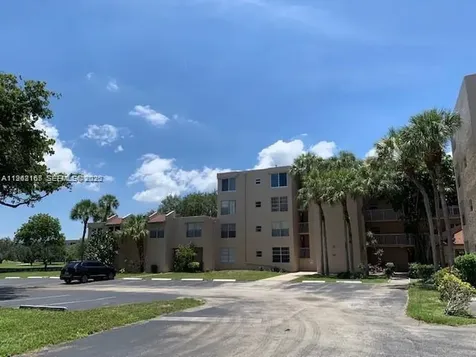 9470 Live Oak Place Davie FL 33324