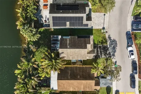 235 SW 159th Way Sunrise FL 33326