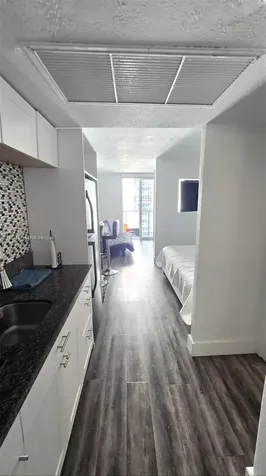 19201 Collins Avenue Sunny Isles Beach FL 33160