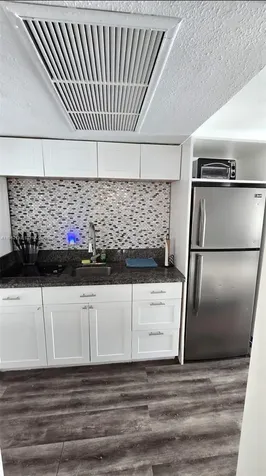 19201 Collins Avenue Sunny Isles Beach FL 33160