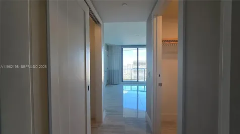 100 E Las Olas Boulevard Fort Lauderdale FL 33301