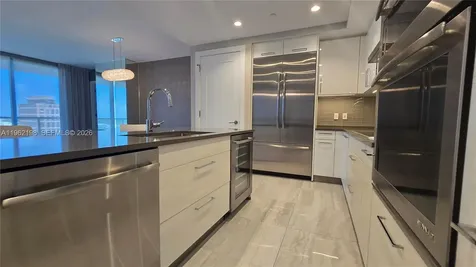 100 E Las Olas Boulevard Fort Lauderdale FL 33301
