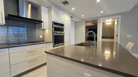 100 E Las Olas Boulevard Fort Lauderdale FL 33301