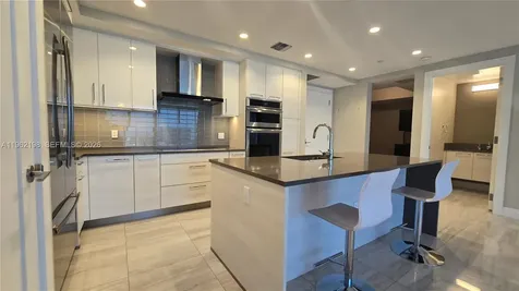 100 E Las Olas Boulevard Fort Lauderdale FL 33301