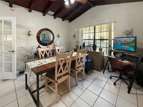 8891 SW 28th Street Miami FL 33165