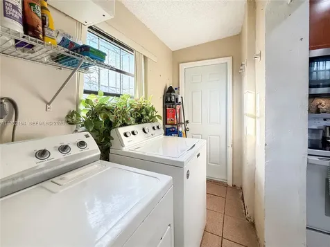 8891 SW 28th Street Miami FL 33165