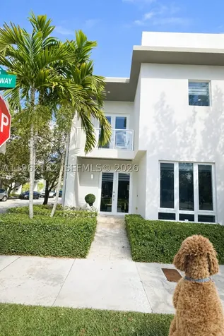 10565 NW 64th Way Doral FL 33178