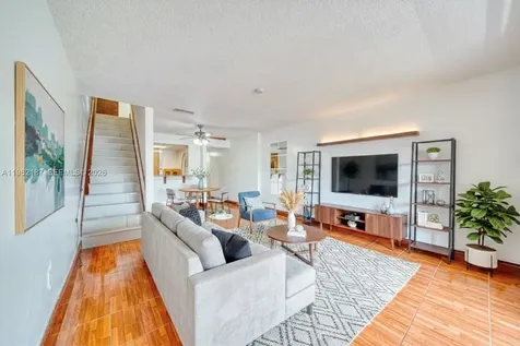 840 SW 105th Avenue Miami FL 33174