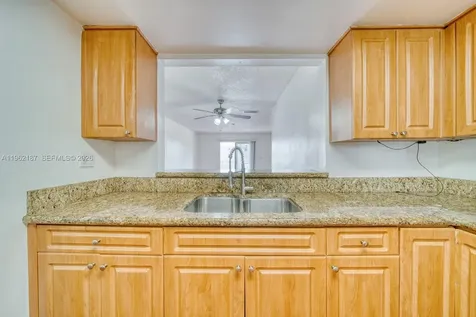 840 SW 105th Avenue Miami FL 33174