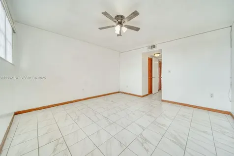 840 SW 105th Avenue Miami FL 33174