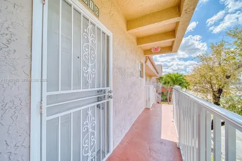840 SW 105th Avenue Miami FL 33174